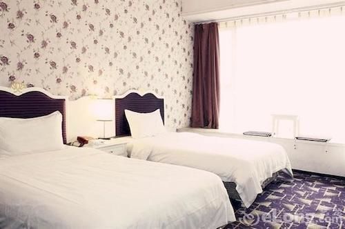 Chengdu Lilac Hotel Fei Cheng Branch מראה חיצוני תמונה