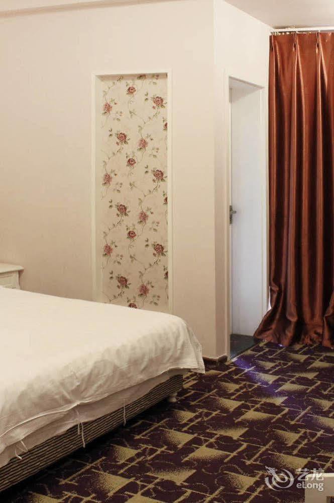 Chengdu Lilac Hotel Fei Cheng Branch מראה חיצוני תמונה