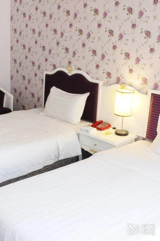 Chengdu Lilac Hotel Fei Cheng Branch מראה חיצוני תמונה